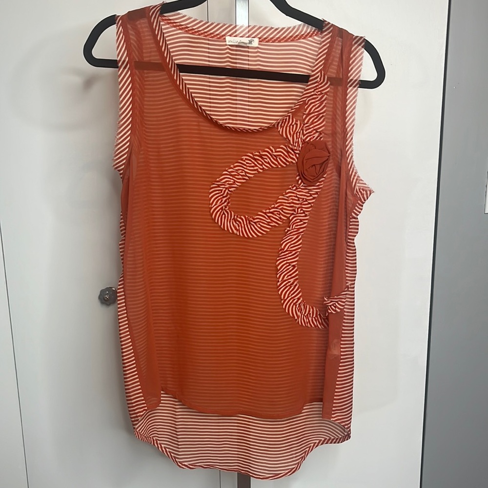 Mine Blouse size L